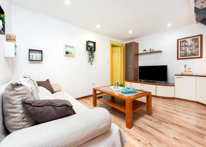 Ap Downtown Apartman *